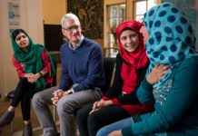 Apple Teams Up Malala Fund