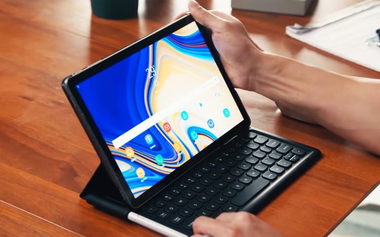 Samsung takes aim at the mid-range with the Galaxy Tab A 10.5