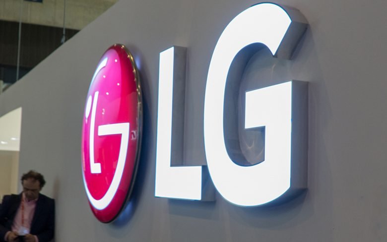 LG teases phone with gesture-based controls