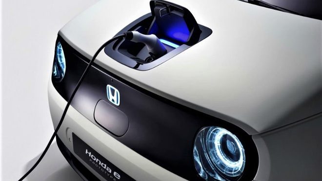 Honda e charging