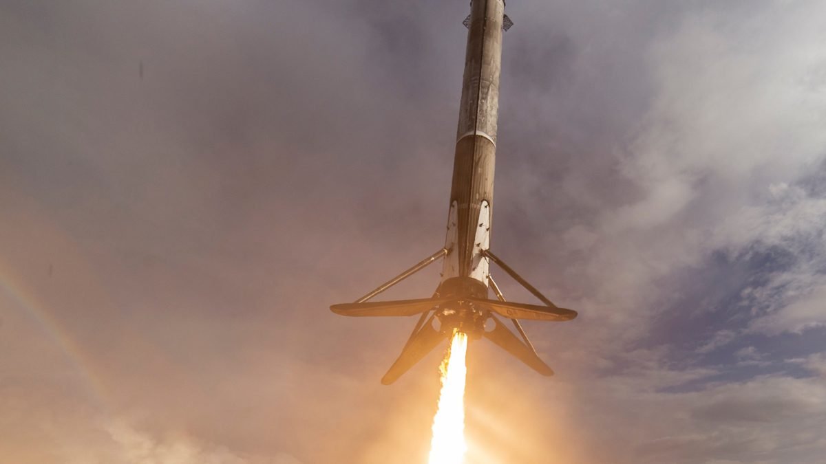 SpaceX Falcon 9