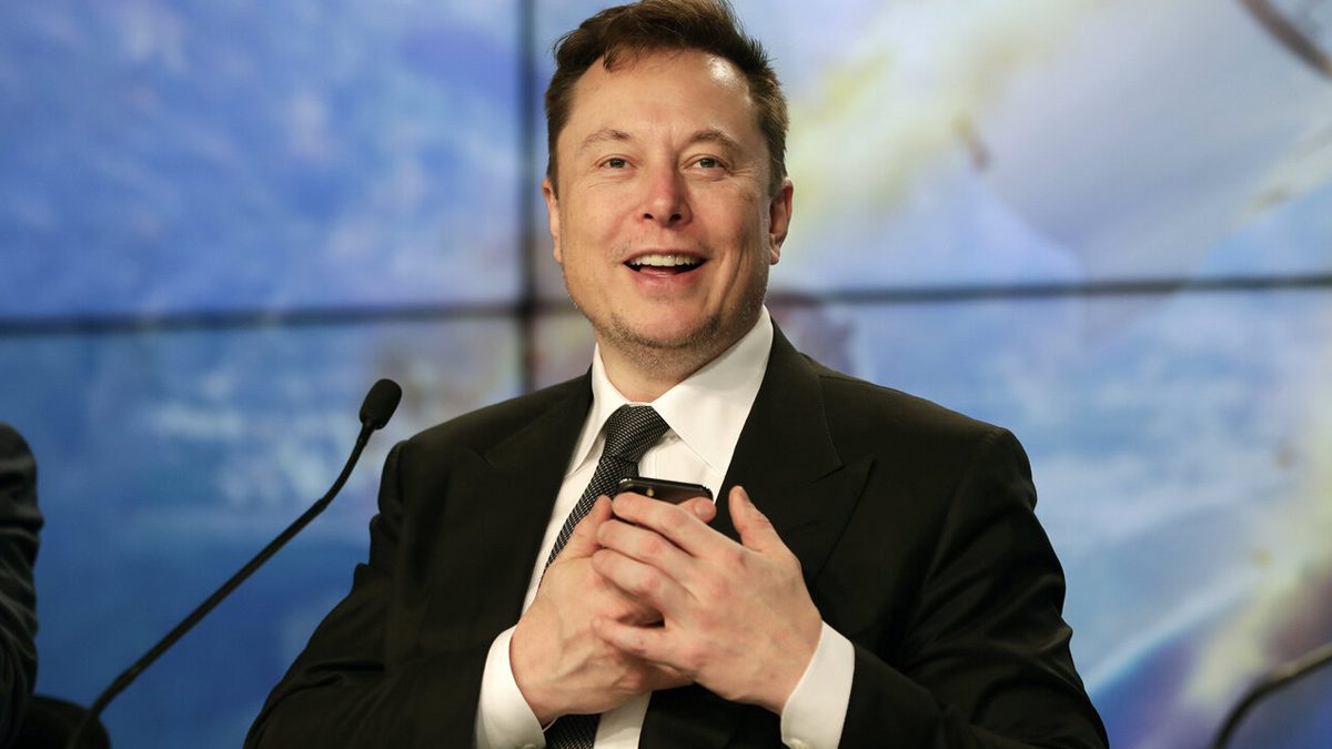 Elon Musk Starlink Satellite