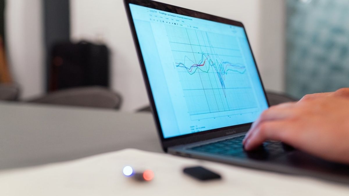 Laptop Showing Performance Monitoring Graph