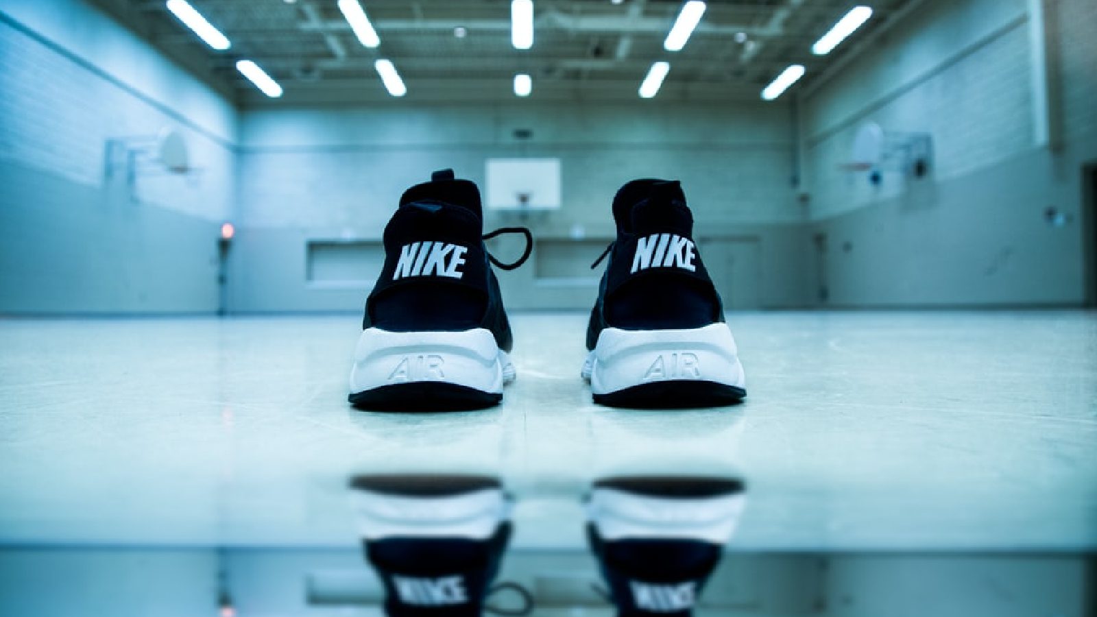 Популярные кроссовки Nike продаются на StockX за 90 000 долларов